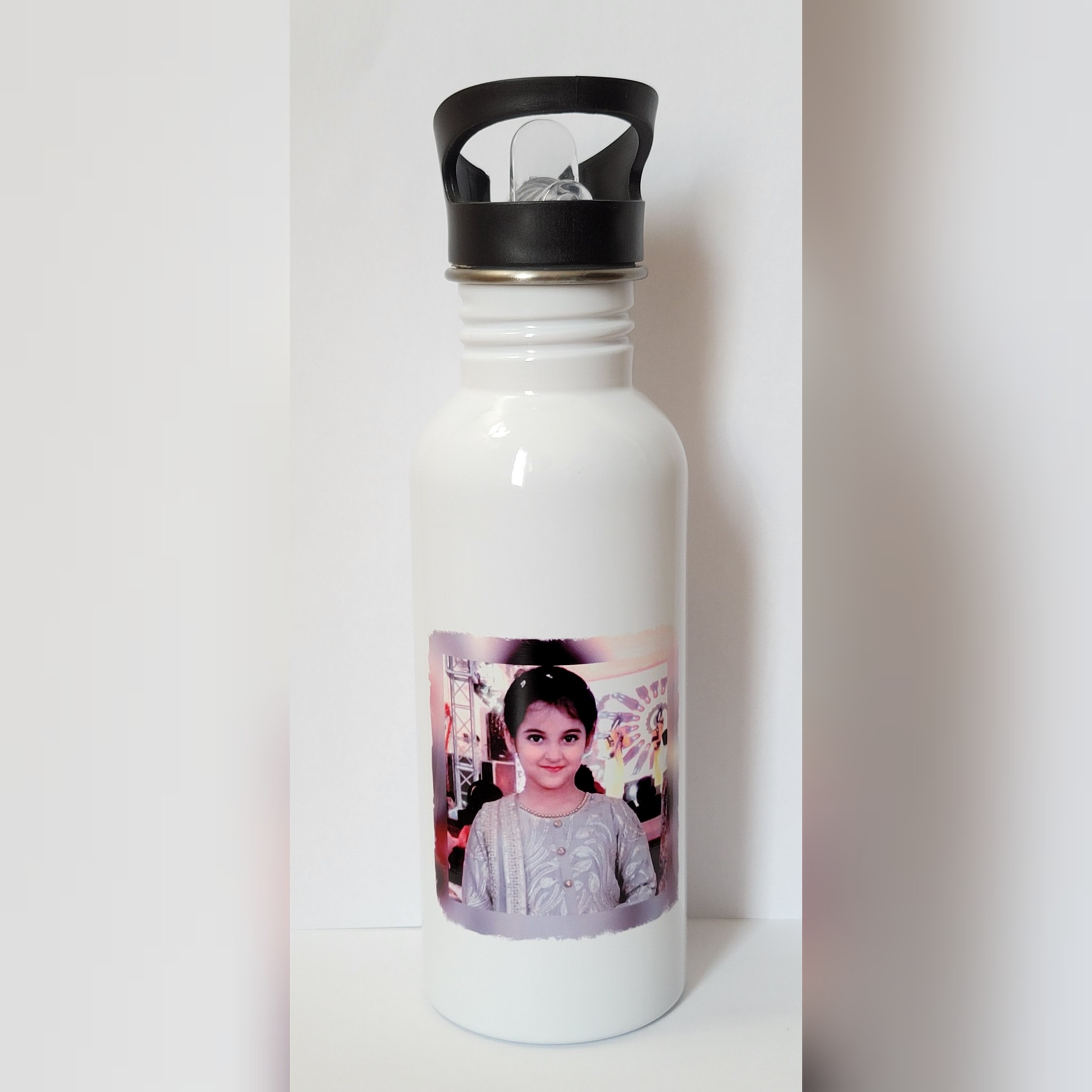 600ml Stainless Steel Water Bottle, White, Straw Top