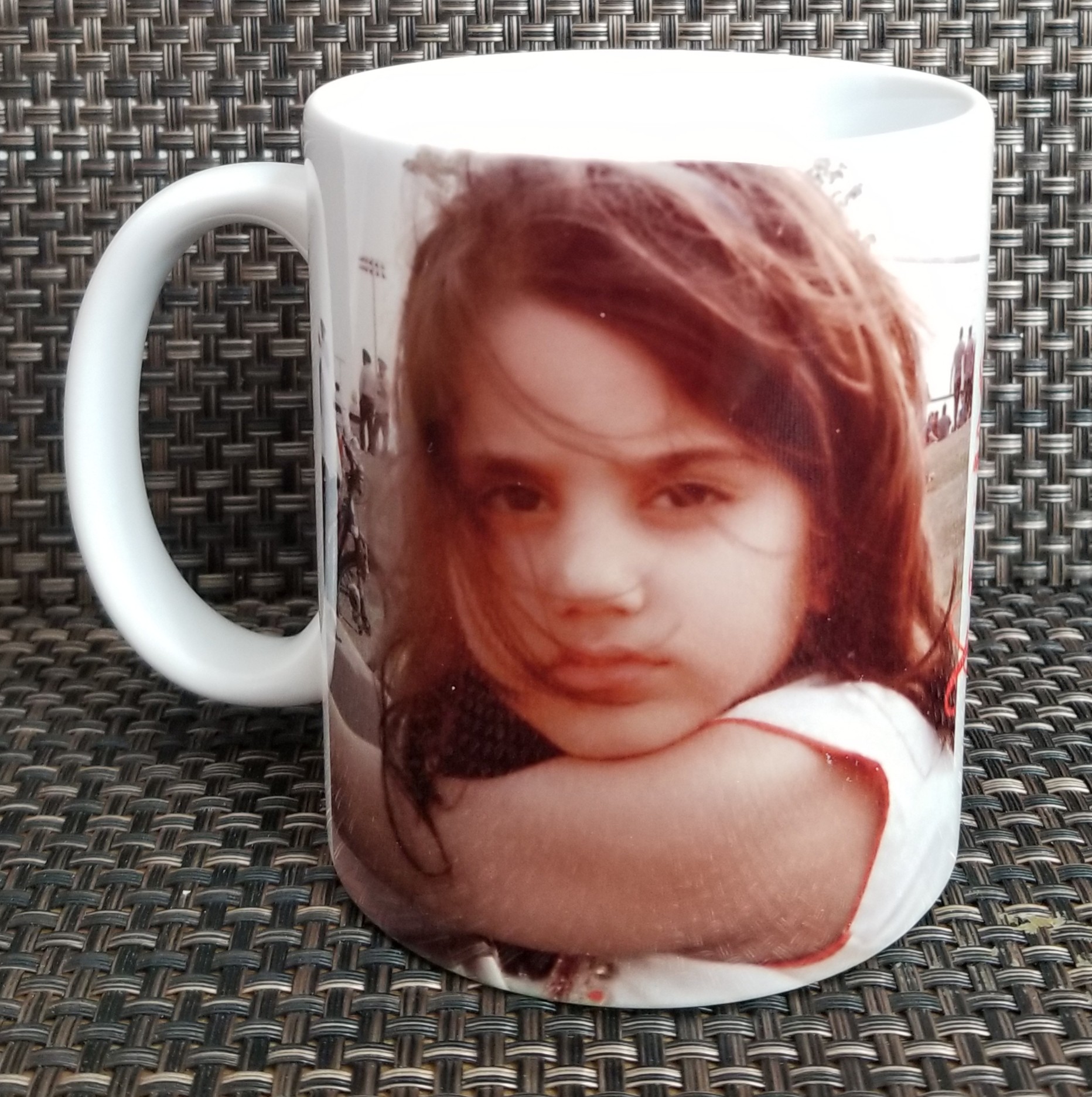 Custom picture mugs