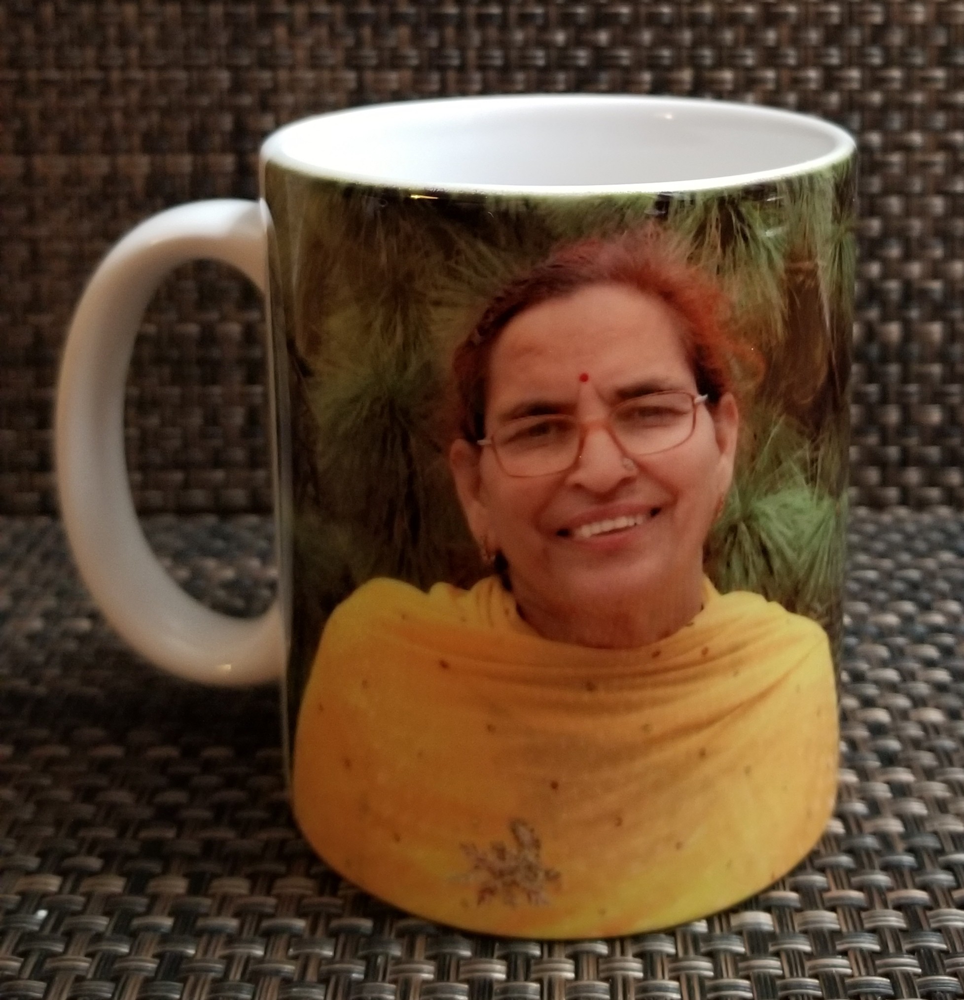 Custom picture mugs